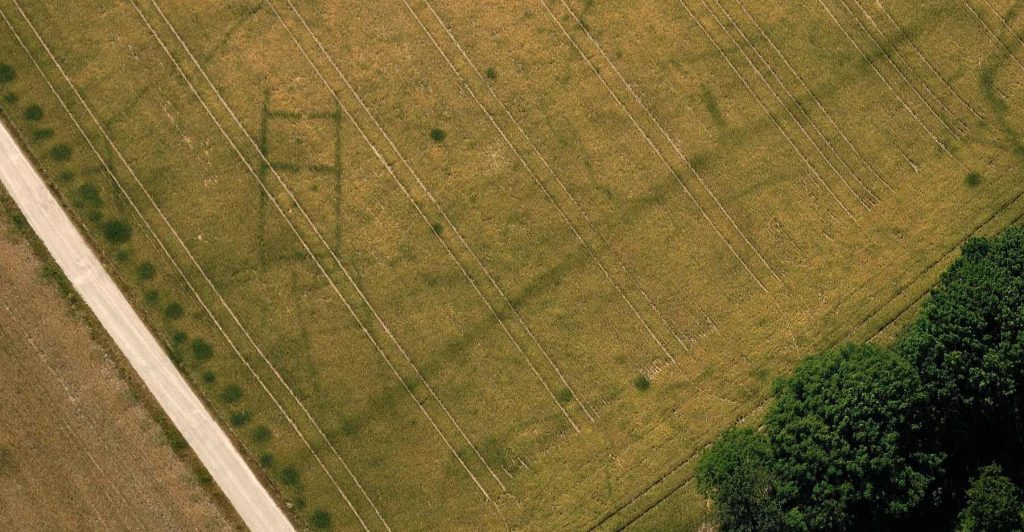 Neolithic building floor plans
